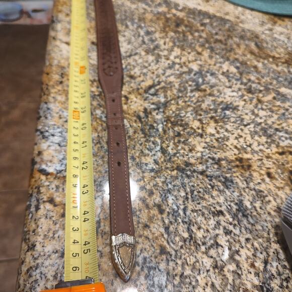 Vintage Western Leather Belt with Silver Buckle Size 42 main image 10